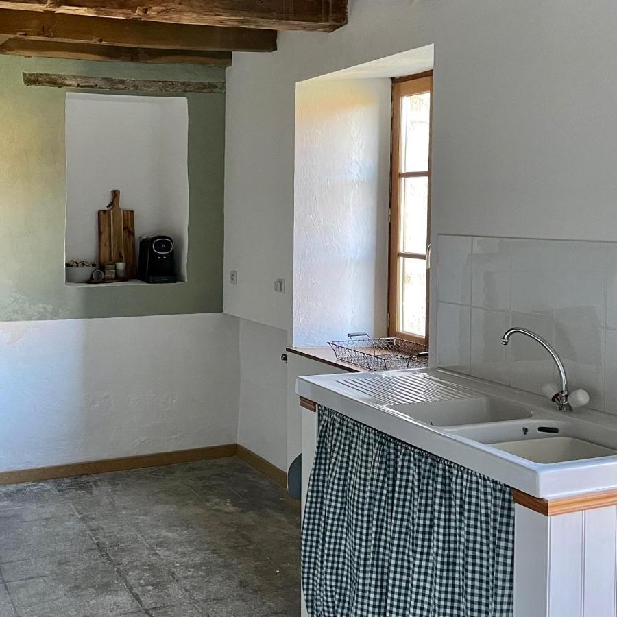 Beautiful Cottage With Private Plunge Pool/Hot Tub - 40 Mins From Puy Du Fou La Chapelle-Saint-Étienne Kültér fotó